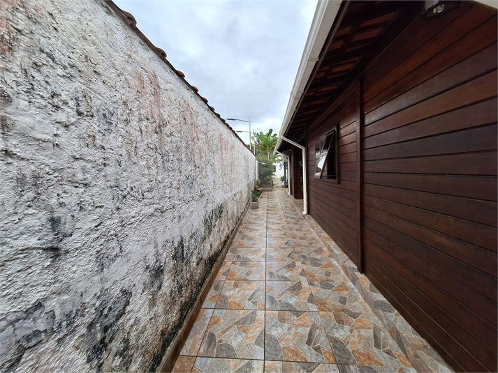 Foto REO1096454