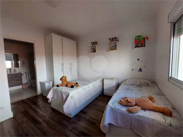 Foto REO1096465