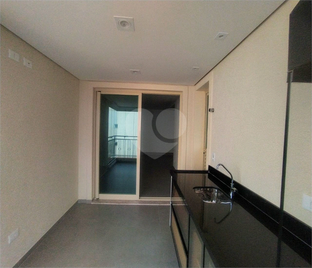 Foto REO1096470