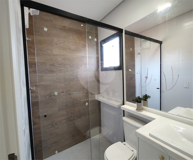 Foto REO1096471