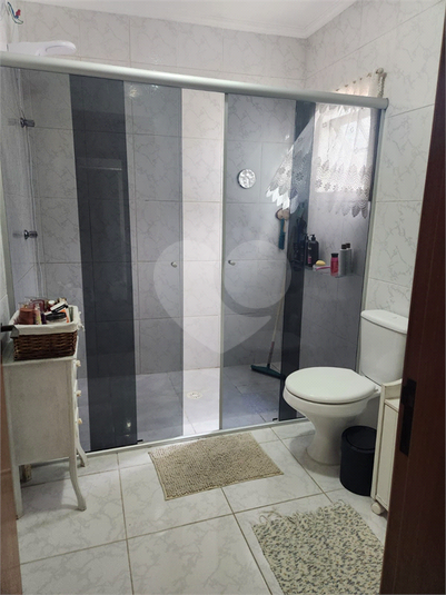 Foto REO1096476