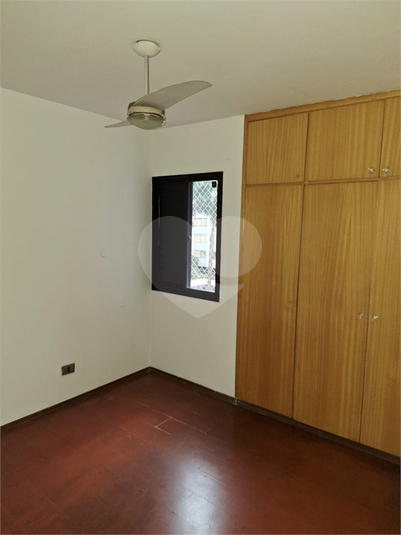 Foto REO1096485