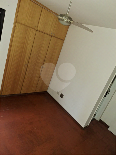 Foto REO1096485