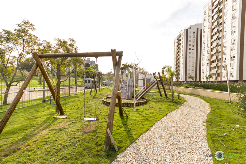 Foto REO1096494