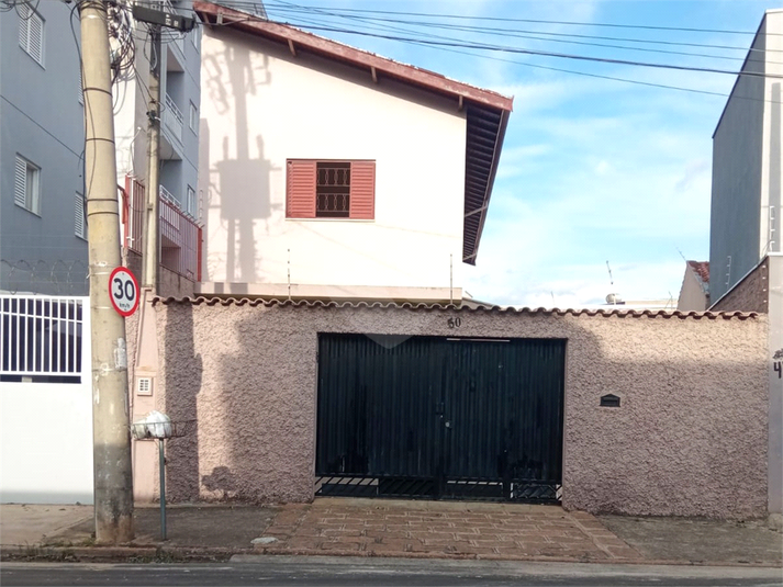 Foto REO1096496