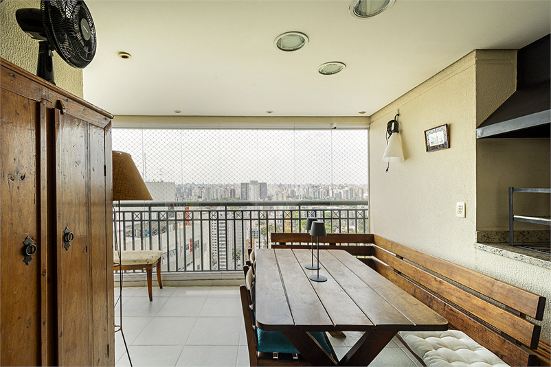 Foto REO1096500