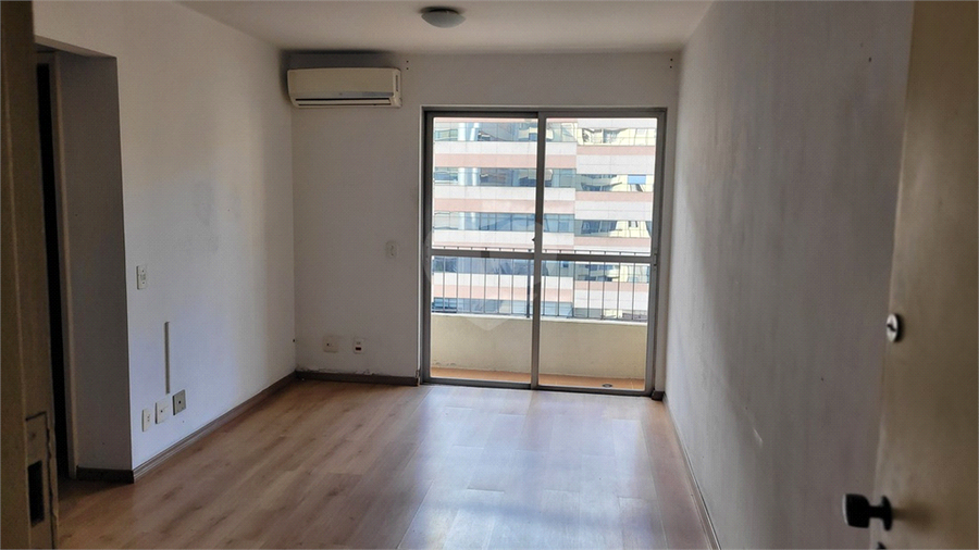Foto REO1096507