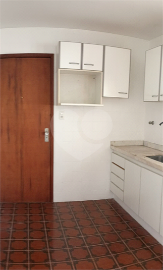 Foto REO1096508