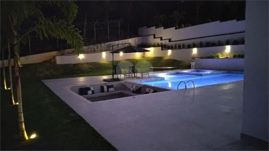Foto REO1096513