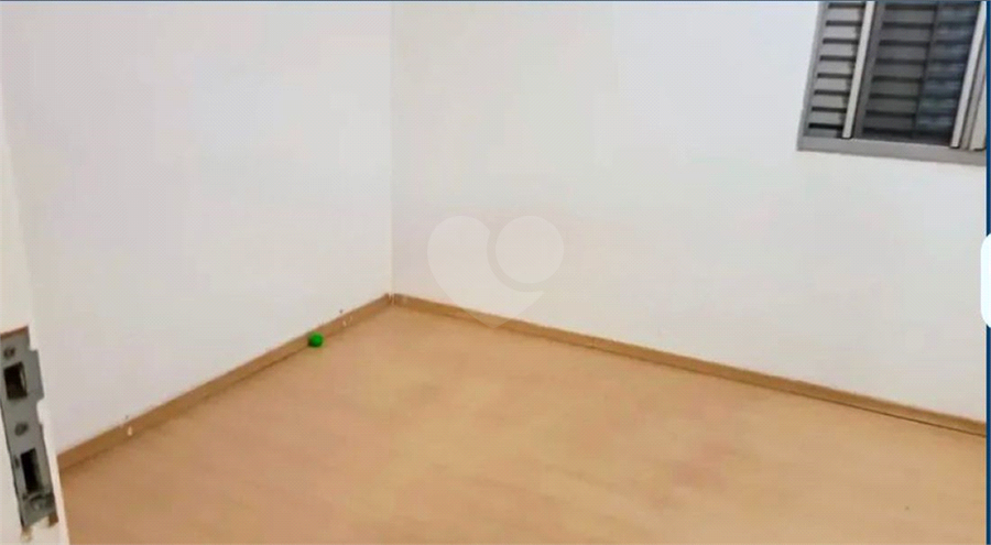 Foto REO1096514