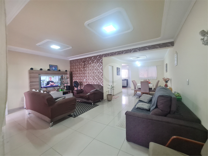Foto REO1096520
