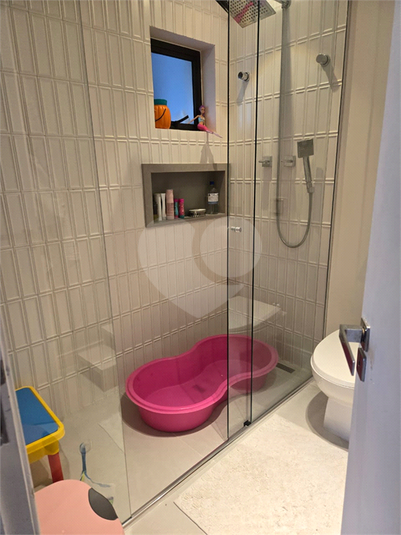 Foto REO1096522