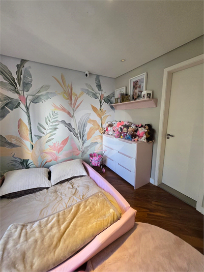 Foto REO1096522