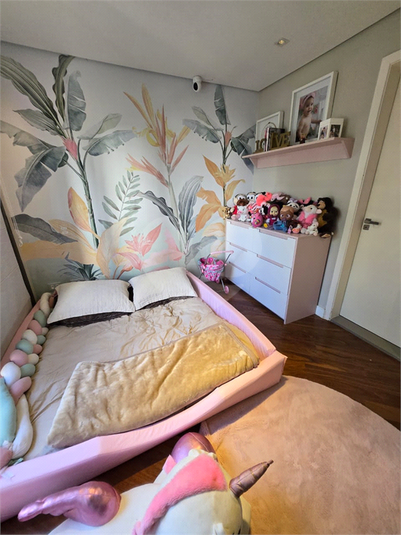 Foto REO1096522