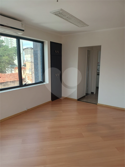 Foto REO1096535