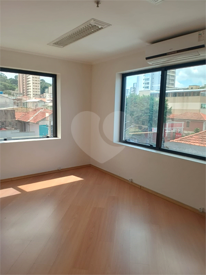 Foto REO1096535