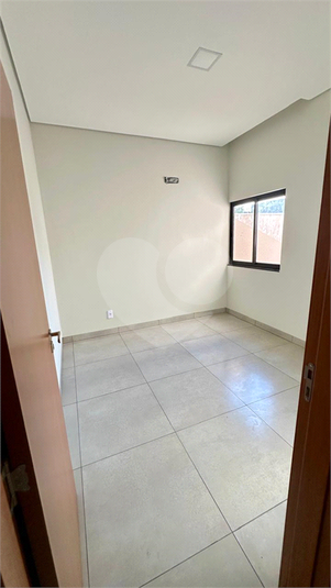 Foto REO1096539