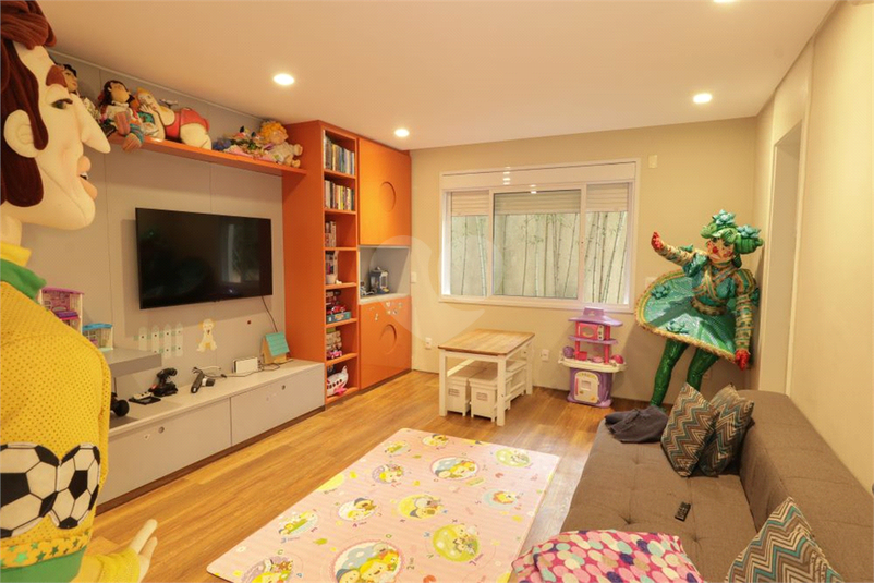Foto REO1096540