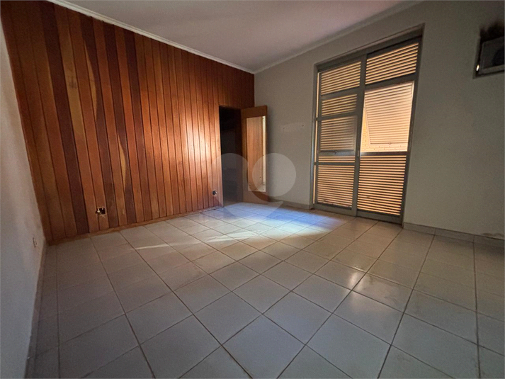 Foto REO1096560