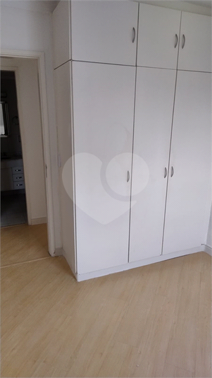 Foto REO1096561