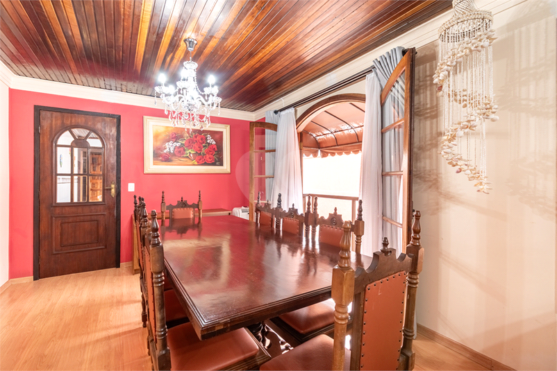 Foto REO1096567