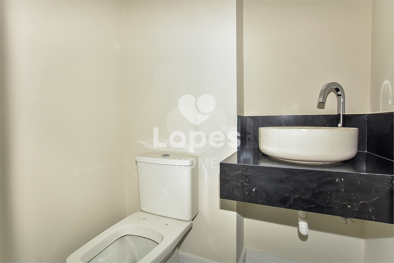 Foto REO1096582