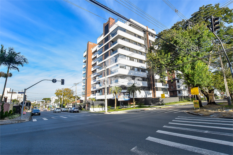 Foto REO1096582