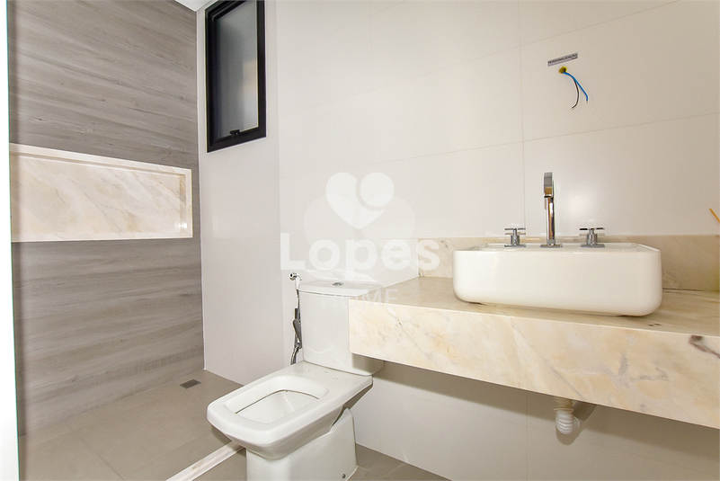 Foto REO1096582