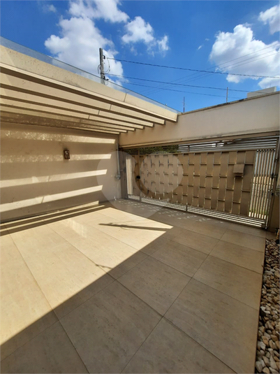 Foto REO1096587