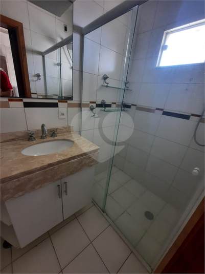 Foto REO1096587