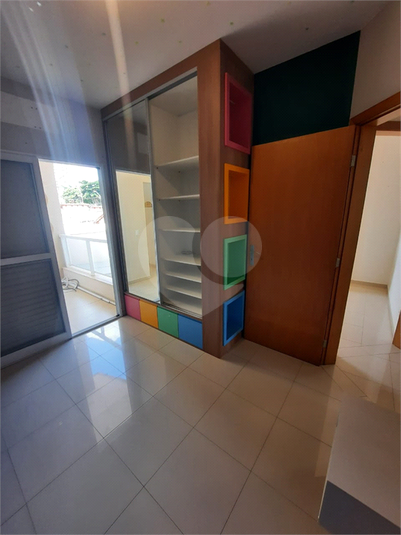 Foto REO1096587