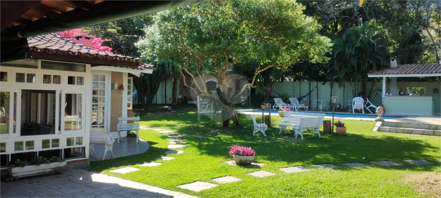 Foto REO1096594