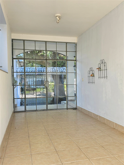 Foto REO1096595
