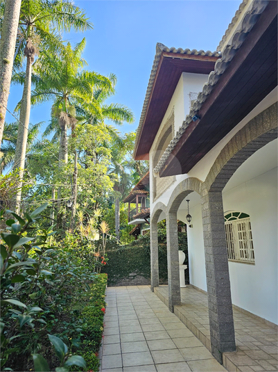 Foto REO1096595