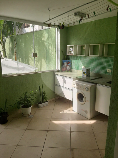 Foto REO1096597