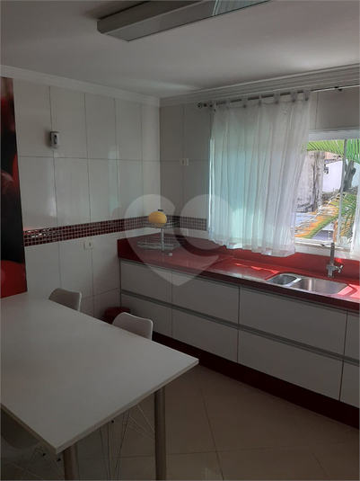 Foto REO1096597