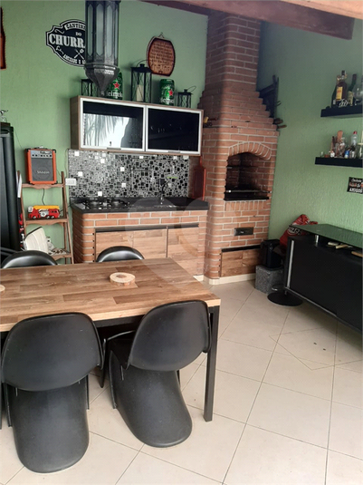 Foto REO1096597