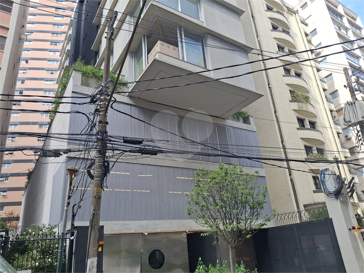 Foto REO1096610
