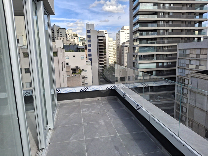 Foto REO1096610