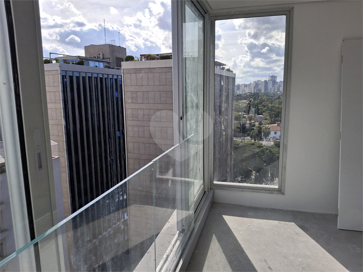 Foto REO1096610