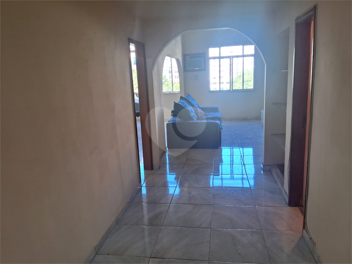 Foto REO1096611
