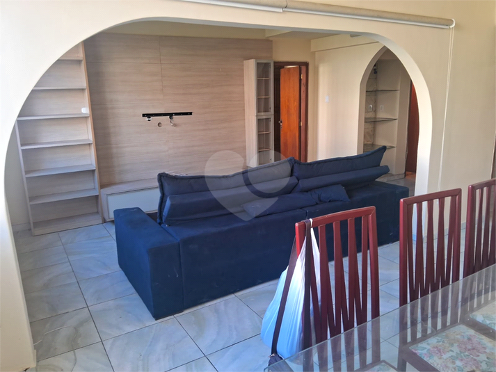 Foto REO1096611