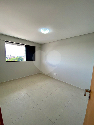 Foto REO1096612