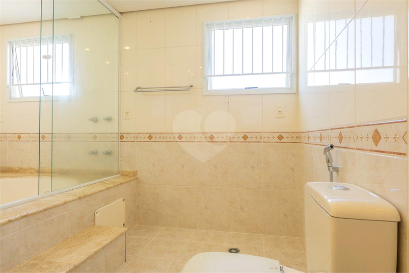 Foto REO1096616