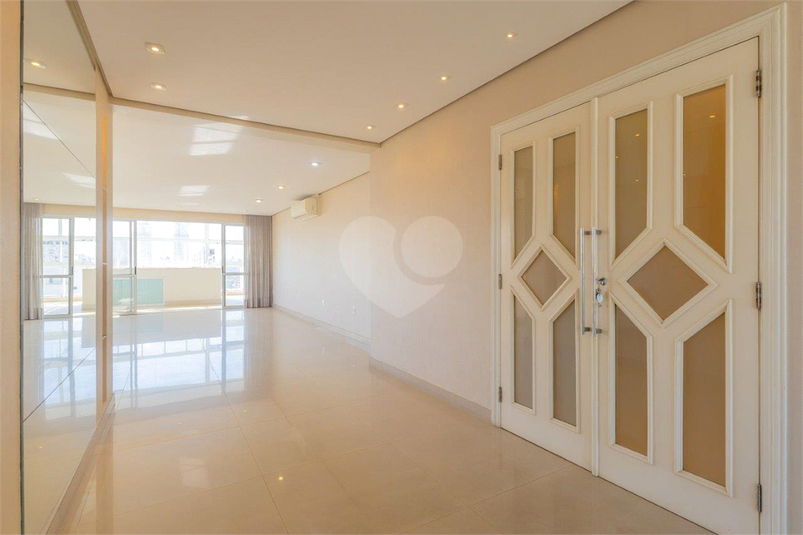 Foto REO1096616
