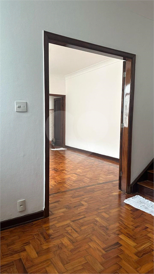 Foto REO1096619