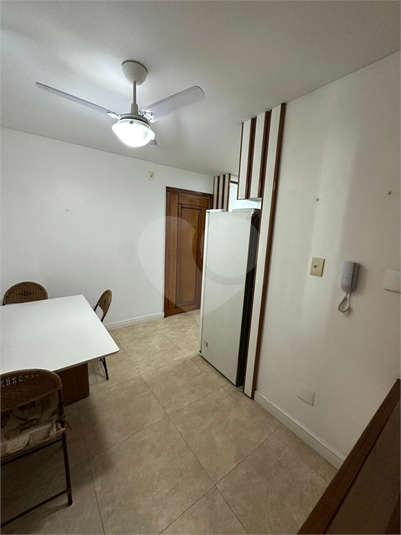 Foto REO1096624