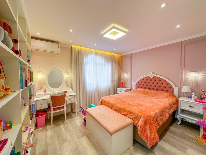 Foto REO1096625