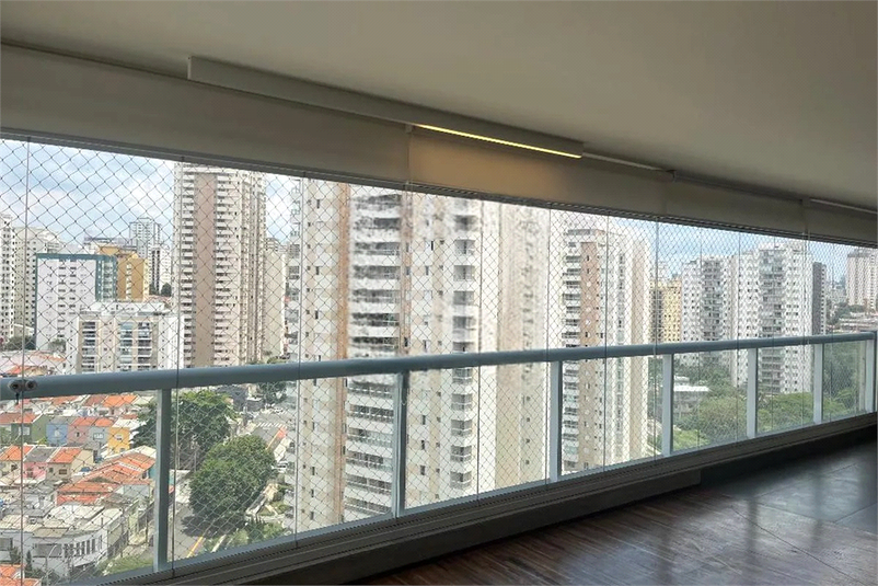 Foto REO1096627