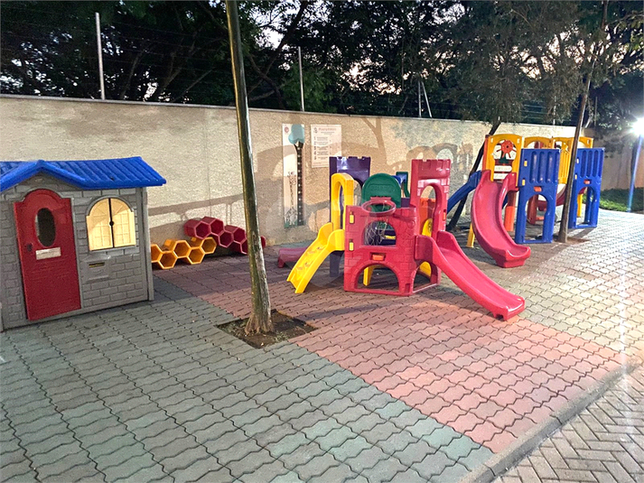 Foto REO1096628
